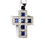 Diamond sapphire gold pendant