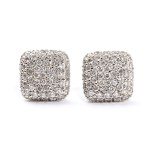 Diamond gold earrings