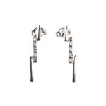 Diamond gold earrings
