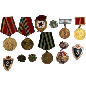 Russia Soviet WW2 and Post War Mixed lot medals, Guards badge, Konigsberg