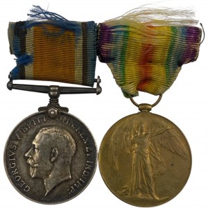 Great Britain WWI Pair to Machine Gun Corps