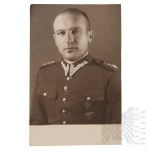 20th century / Poland / Second Polish Republic: Photograph: Lieutenant Roszkowski, 1st Legion Infantry Regiment / Vilnius / Regimental Badge