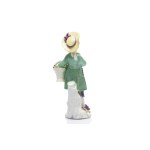 LITTLE GARDENER WITH A SPADE | MEISSEN (GERMANY / GERMAN 18TH CENTURY)