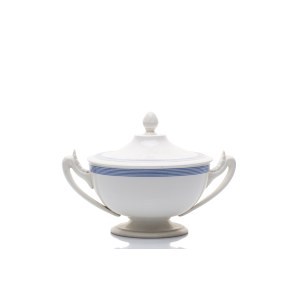 SMALL EMPIRE TUREEN | DALWITZ (DALOVICE) (CZECH / BOHEMIAN 1831 - 1850)