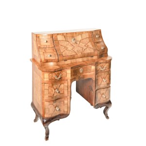 LADY’S WRITING DESK WITH SUPERSTRUCTURE IN THE BAROQUE STYLE | (CENTRAL EUROPE / CENTRAL EUROPEAN 19TH CENTURY)