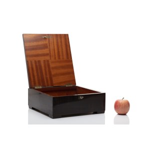 ART DECO JEWELLERY BOX | (CZECH / BOHEMIAN AROUND 1930)