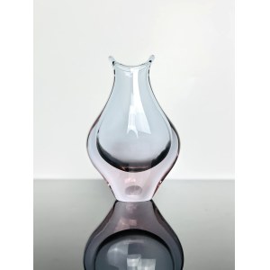Miloslav Klinger - alexandrite metallurgical glass vase - Železnobrodské glassworks - Czechoslovakia - 2nd half of the 20th century