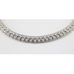 Necklace with diamonds