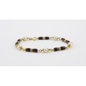 Bracelet with pearls