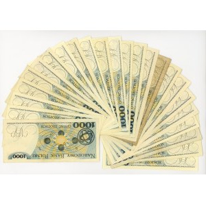 1,000 Gold 1982, various series, set of 24 pieces