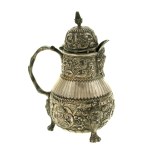 Jug with mascarons, silver Netherlands, Friesland, 19th century (129)
