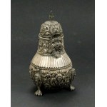 Jug with mascarons, silver Netherlands, Friesland, 19th century (129)