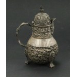 Jug with mascarons, silver Netherlands, Friesland, 19th century (129)