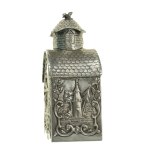 Tea tin, sterling silver, Germany, Hanau, 19th/20th century. (158)
