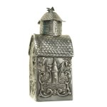 Tea tin, sterling silver, Germany, Hanau, 19th/20th century. (158)