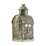 Tea tin, sterling silver, Germany, Hanau, 19th/20th century. (158)