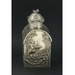 Tea tin, sterling silver, Germany, Hanau, 19th/20th century. (158)