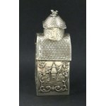 Tea tin, sterling silver, Germany, Hanau, 19th/20th century. (158)
