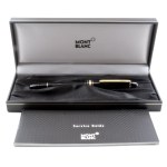 Pens - MONTBLANC- Fountain pen - Black resin body and cap...