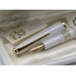 Pens - OLIMPIC - Fountain pen- White body and cap with fine...