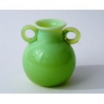 Glass vase , "Jas" - Cracow Glass Institute - Jerzy Słuczan-Orkusz