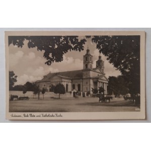 Suwałki. Der Platz und die katholische Kirche