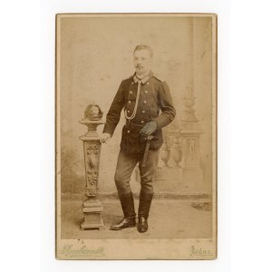 Boat, fireman in uniform, photo: Rembrandt. Cabinet (139)