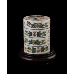 Porcelain food storage box with compartments. China, Qing Dynasty (1644-1912), 19th century.