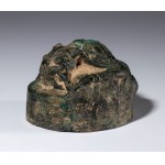 Bronze figure depicting a dragon in the archaic style. China, early 20th century.