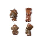 Set of 4 ceramic badges with images of highlanders
