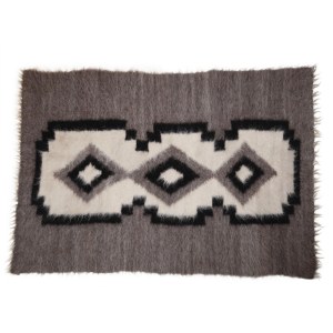 Combed wool carpet