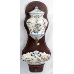 Ceramic wall fountain, Ceramic wall fountain