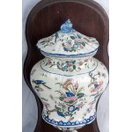 Ceramic wall fountain, Ceramic wall fountain