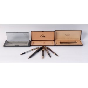lot of five fountain pens, lot of five fountain pens