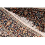 Lot of six carpets:, Lot of six carpets: