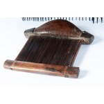 Lot of four wooden combs of different shapes and sizes, Lot of four wooden combs of different shapes and sizes