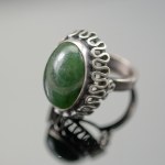 Rytoart. Large ring with jade.