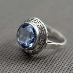 Warmet. Ring with alexandrite.