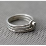 Rytoart. Modernist ring with zirconia.