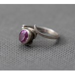 Warmet. Ring with pink glass.
