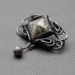 Orno. Large agate brooch.