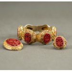 Beautiful gilded "China". Set of bracelet, ring, brooch.