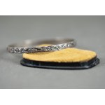Rytoart. "Flowers" circle bracelet.