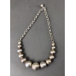 Silver coral with bracelet. [Set, necklace]