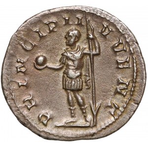 Cesarstwo Rzymskie, Filip II, Syn Filipa I Araba, Antoninian