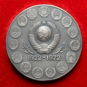 Rosja, Medal 50 lat ZSSR 1972 - rzadki - w oryginalnym etui