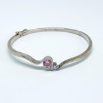 Silver oval bracelet with zircons