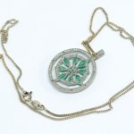 Srebrny naszyjnik z Szmaragdami oraz Brylantami 0.08 Ct
