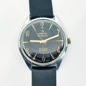 Atlantic Worldmaster Uhr schwarzes Zifferblatt 38 mm