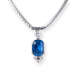 Sapphire diamond necklace